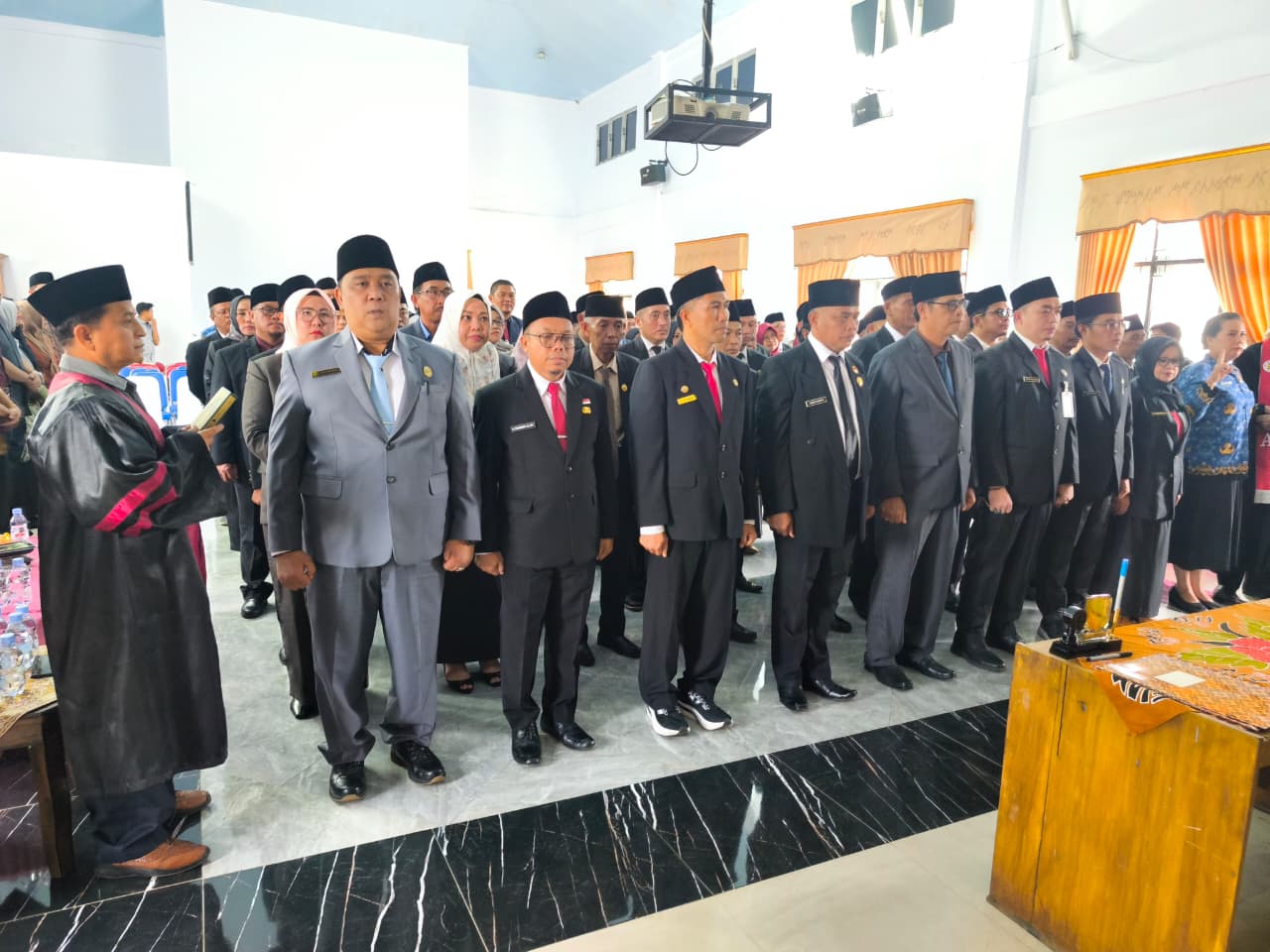 Bupati Lantik Pejabat Eselon III dan IV di Lingkup Pemerintah Kabupaten Kepahiang