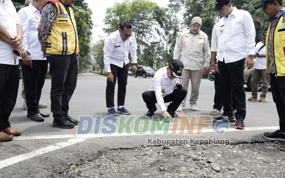 Bupati Lakukan Titik Nol Dua Ruas Jalan di Kabupaten Kepahiang